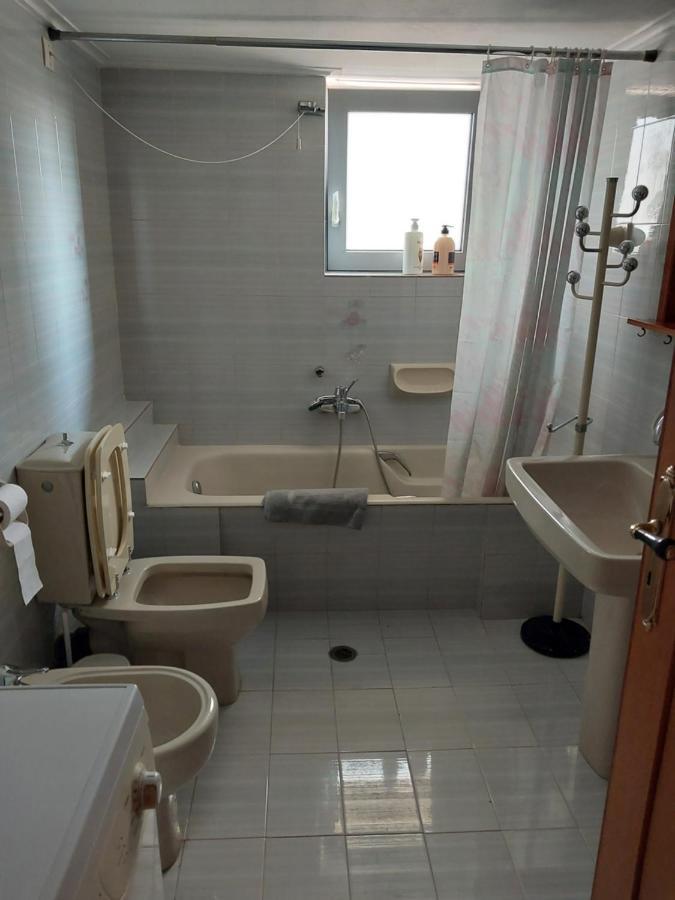 Passatempo Casa - 3 Bedroom Apartment Close To The Swimming Pool Gerani  Bagian luar foto