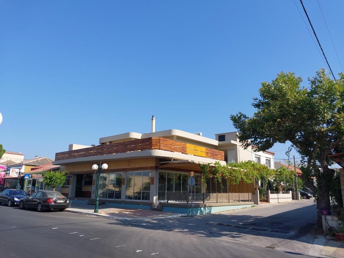 Passatempo Casa - 3 Bedroom Apartment Close To The Swimming Pool Gerani  Bagian luar foto