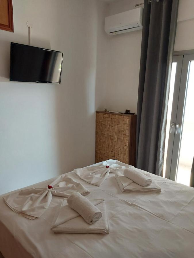 Passatempo Casa - 3 Bedroom Apartment Close To The Swimming Pool Gerani  Bagian luar foto